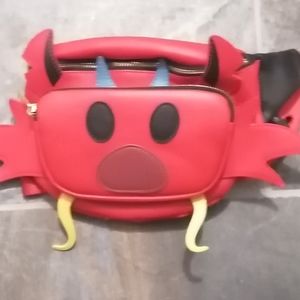 Loungefly Mushu Fannypack